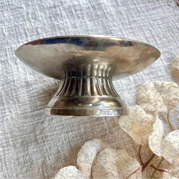 Pedestal Style Candle Holder or Trinket Dish Silver Plated Over 4” Wide - Picture 5 of 11
